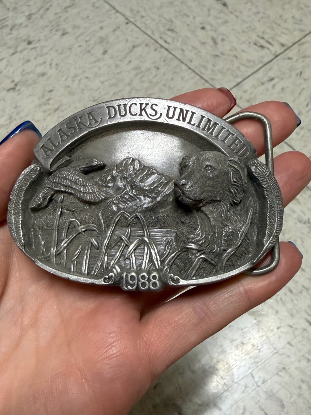 Source Unknown Alaska Ducks Unlimited 1988 Pewter Belt Buckle - Silver